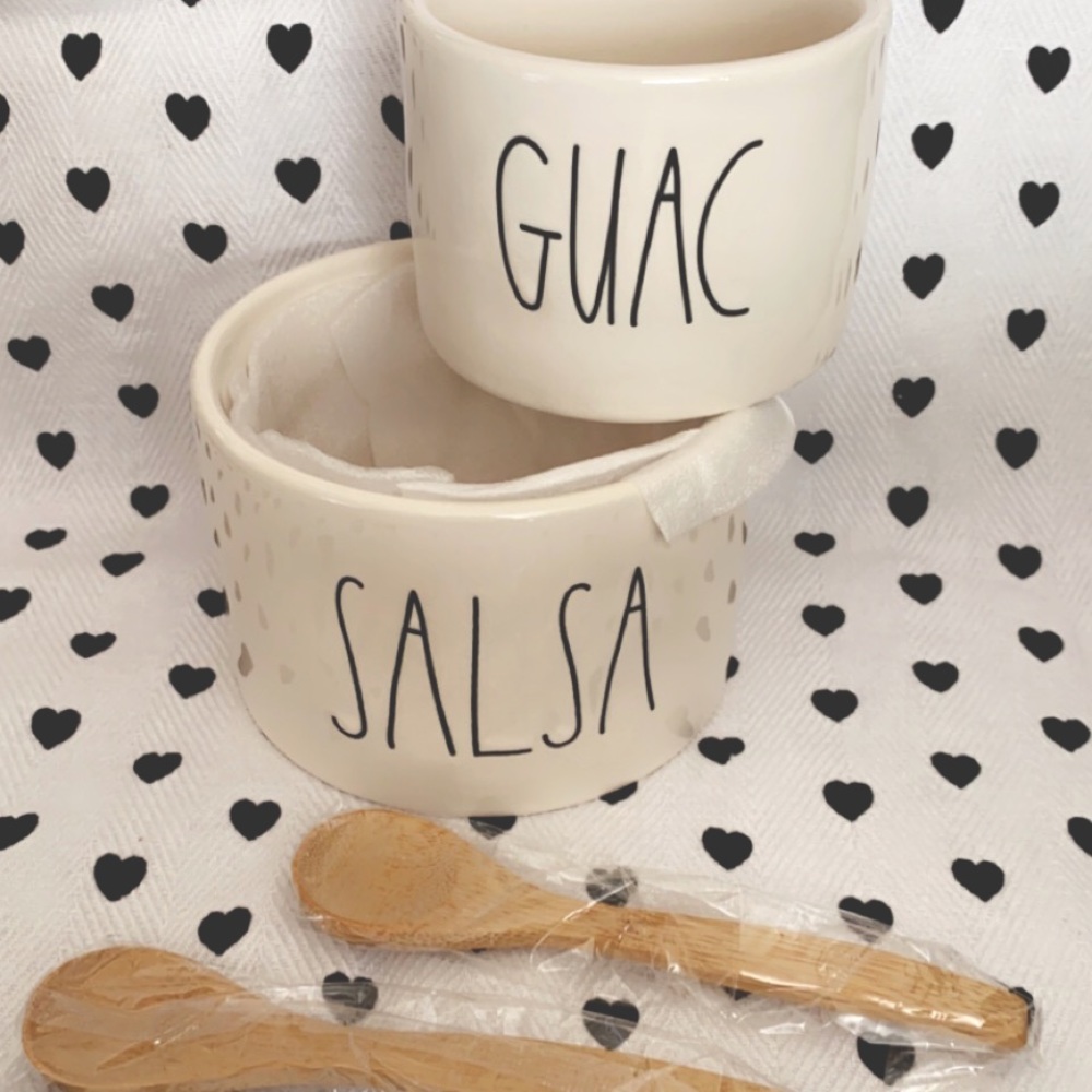 Rae Dunn bowls